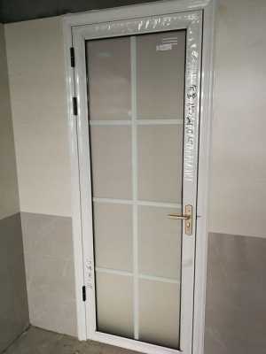 卫生间铝材全板门（卫生间铝材全板门效果图）