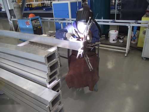 铝材焊接加工厂家（铝制品焊接加工）